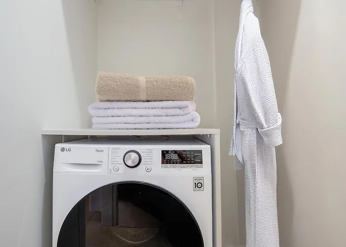 Sunhall Maisonette Apartment *